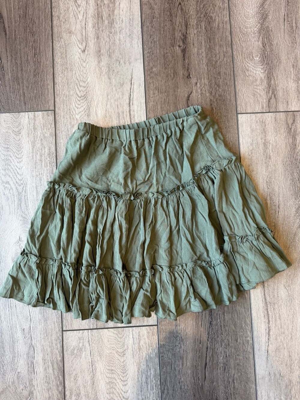 Princess Polly Marlowe Mini Skirt Size 4 Green Tiered Ruffle